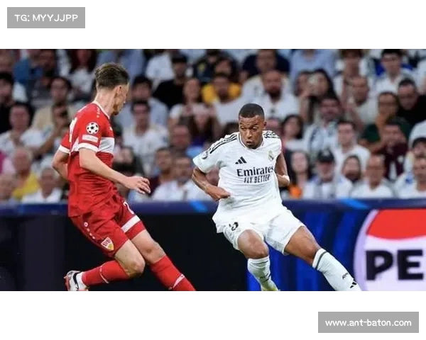 欧冠历史上的五大冷门事件：黑马逆袭与豪门跌倒的惊人瞬间